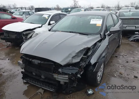 2014 Ford Fusion S из США, поврежденный, VIN 1FA6P0G74E5380372